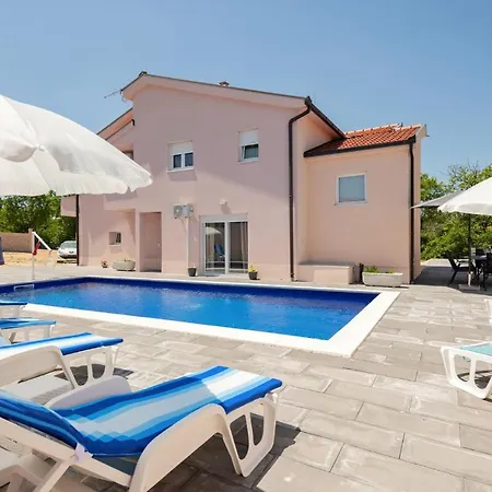 Beautiful In Vinjani Gornji Ferienhaus